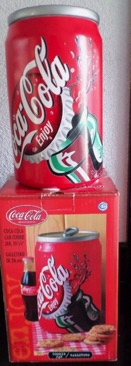 7416 € 40,00 coca cola koekjestrommel in vorm van blikje .jpeg